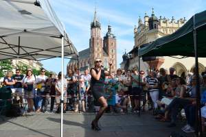 Chlebny, Głuchowski, Hołdys... Tour de Konstytucja na Rynku Głównym