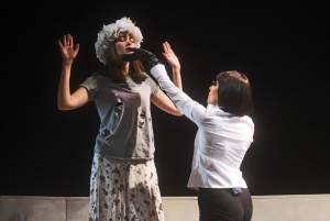 Premiera w Krakowie: rozpoznajecie o jaką szkolną lekturę chodzi?