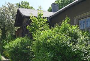 Niszczejąca Modrzejówka, piękny zakątek w centrum Krakowa