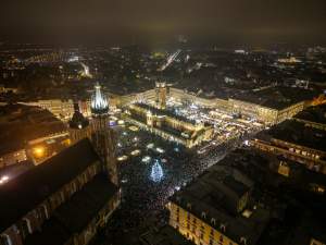 Kraków już w świątecznym nastroju, wygląda magicznie
