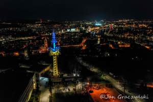 Kraków w ukraińskich barwach. Gest solidarności (fot. Jan Graczyński)