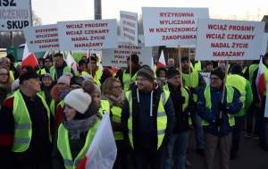 "Żółte kamizelki" blokowały zakopiankę koło Myślenic
