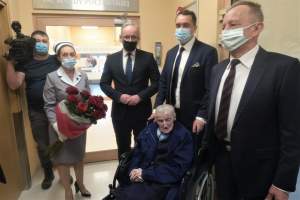 Wanda Półtawska: "kto wierzy, że te szmaty chronią nas przed wirusami?"