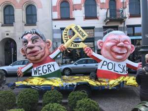 Parada śmieszności - polityczny happening w Krakowie