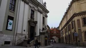 Zabezpieczyli kryptę u Pijarów. Klątwa Faraona nie zadziała