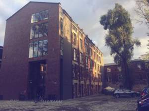 Z ruiny zrobili industrialną perełkę. Wzór dla innych