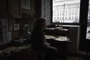 Ciągle ktoś zagląda w to okno i chce poznać jego sekret