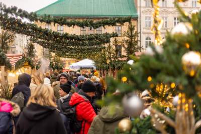 Konkurencja dla Jarmarku Bożonarodzeniowego na Rynku Głównym. Zyskuje popularność