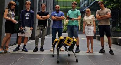 Nowy robot na krakowskiej AGH zachowuje się jak pies, wykorzystuje sztuczną inteligencję