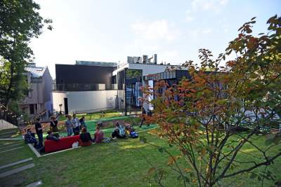 Piękne miejsce na Podgórzu. Rozsuwany dach, scena łącząca się z ogrodem