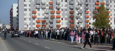 Za czym ta gigantyczna kolejka sto? Za książkami, absolutny rekord!