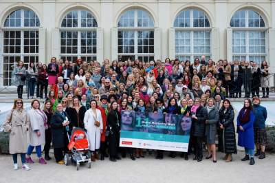 Zapraszają kobiety na spacer, który może zmienić ich życie. Kończą się zapisy