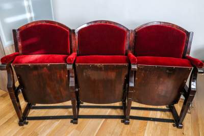 Postaw cesarski fotel w swoim mieszkaniu! Korzystali z niego Mościcki, czy Piłsudski