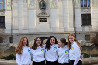 Pięć energicznych licealistek walczy ze stereotypami na temat ASD