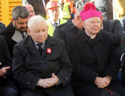 Nie matura lecz chęć szczera zrobi z ciebie oficera, czyli bunt w PiS