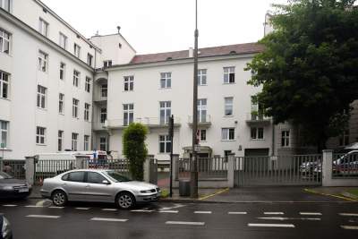 Koronawirus: Instytut Onkologii zamyka kliniki chirurgii onkologicznej i urologii