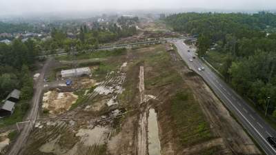 Duże utrudnienia na Al. Solidarności w kierunku kombinatu, w związku z budową S7