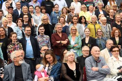 W Teatrze Słowackiego „Wersal się skończył”. Takiej riposty władza PiS się nie spodziewała