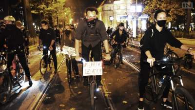 Protestujący nie odpuszczają. 12 dzień Strajku Kobiet w Krakowie