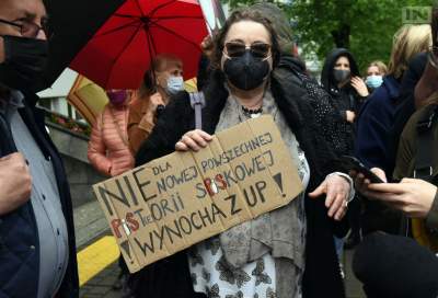 Jak rektor UP "wyciszał" kontrolę PIP na uczelni. Prosił Czarnka i Terleckiego