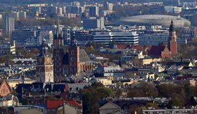 Wzrosła liczba ślubów cywilnych, zmalała kościelnych, więcej urodzonych dzieci