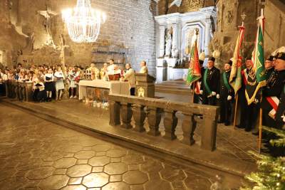 Metropolita" "współczesna Polska potrzebuje gestu przełamania opłatkiem"