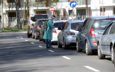 Wśród ofiar śmiertelnych 18-letnia kobieta, w Małopolsce przybywa wyleczonych