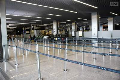 Ruch lotniczy nie całkiem wstrzymany: w Krakowie lądują specjalne samoloty