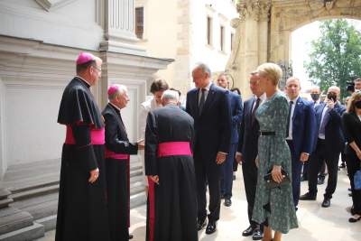 Abp Jędraszewski: dość autokrytyki i samobiczowania. Słuchali go prezydenci Polski i Litwy