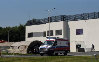 Dyrektor Szpitala Uniwersyteckiego alarmuje: chorych przybywa lawinowo
