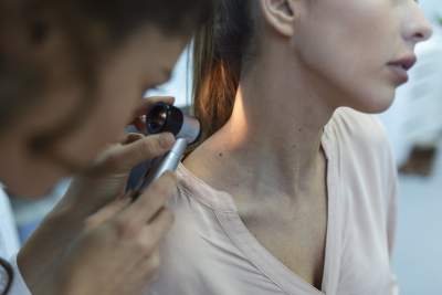 W tych przypadkach koniecznie skonsultuj się z dermatologiem. Polecany specjalista w Krakowie