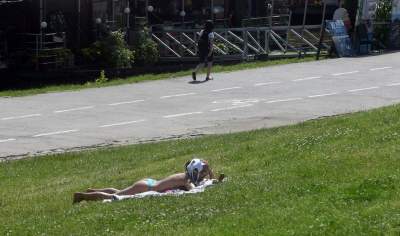 Drugi stopień ostrzegawczy przed upałami. Nie przesadzajmy z opalaniem