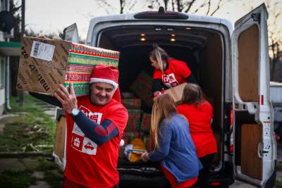 Zostaje im kilkadziesiąt złotych na miesiąc, można i trzeba im pomóc