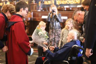 Kard. Dziwisz o Wandzie Półtawskiej: "oddała się wielkiej sprawie obrony ludzkiego życia"