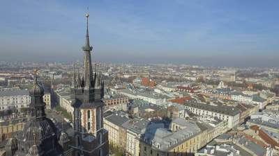 Jest małopolski Program Ochrony Powietrza, zakazu palenia węglem brak