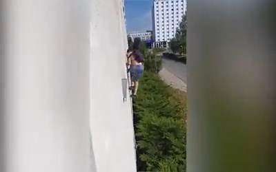 Przez okno po linie uciekali z hotelu dla objętych kwarantanną