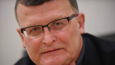 Mamy dość i lekceważymy pandemię? Nasz gość dr Paweł Grzesiowski...
