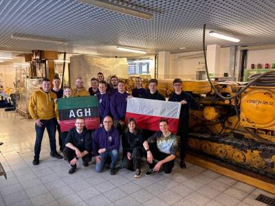 Studenci AGH docenieni przez Europejską Agencję Kosmiczną, "stawka jest wysoka"