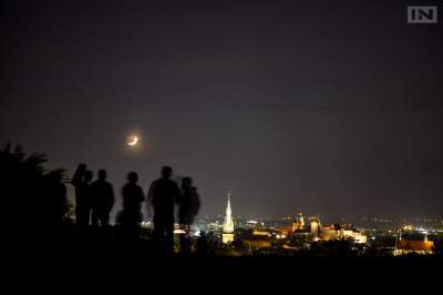 Te planety zobaczycie teraz na niebie nad Krakowem, rady astronomów