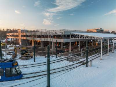 Kończy się budowa ważnego węzła przesiadkowego, zdążą w terminie?