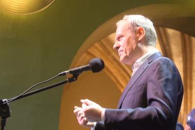 Donald Tusk w Krakowie: "PiS wydaje miliardy na finansowanie informacyjnego ścieku"
