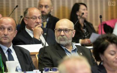 Oni głosowali za dalszym truciem Małopolan: lista 25 nazwisk