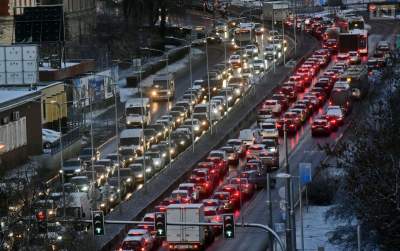 Nowe tablice rejstracyjne w Krakowie. KR już się wyczerpuje