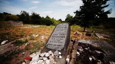 Gmina Żydowska oburzona akcją aktywisty. To miejsce nie jest zwykłym parkiem