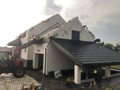 Krajobraz po nawałnicy w Małopolsce. Przed nami kolejna burzowa noc