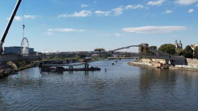 Naukowcy rozedrgali kładkę nad Wisłą, musieli to sprawdzić