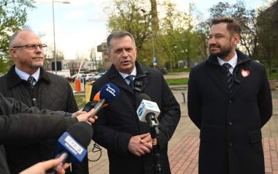 Profesor Mazur wycofał się ze startu w wyborach, poparł A. Miszalskiego