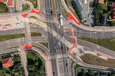 Krakowianie nie chcą bezpłatnej komunikacji, oczekują więcej tramwajów i premetra