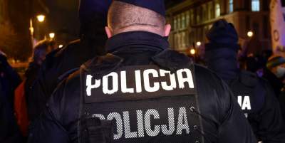 K. Piasecki: O numerze alarmowym, granatniku i innych policyjnych dowcipach