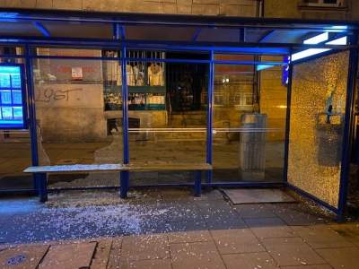 Zdewastował przystanki w centrum, zauważył go pracownik MPK